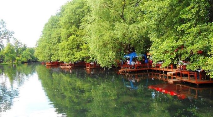 Hapet gara per piken turistike ne Pogradec: Ankand per dhenien me qira te Drilonit